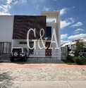 CASA EN VENTA  COTO 2 SOARE