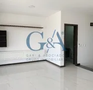 ESPECTACULAR CASA EN LA CIMA DE ZAPOPAN