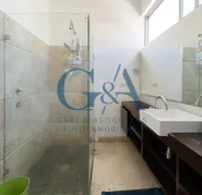 CASA EN VENTA VALLE REAL