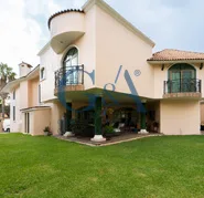 CASA EN VENTA EN LAS FUENTES