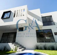 VENTA DE CASA EN VALLE REAL