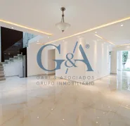 VENTA DE CASA EN VALLE REAL