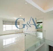 VENTA DE CASA EN VALLE REAL