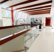 CASA EN RENTA CON ALBERCA EN VALLE REAL (Copia)