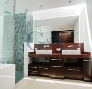 CASA EN RENTA CON ALBERCA EN VALLE REAL (Copia)