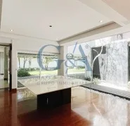 CASA EN RENTA CON ALBERCA EN VALLE REAL (Copia)