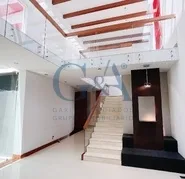 CASA EN RENTA CON ALBERCA EN VALLE REAL (Copia)