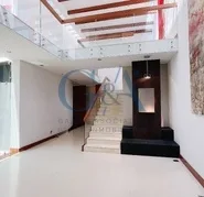 CASA EN RENTA CON ALBERCA EN VALLE REAL (Copia)