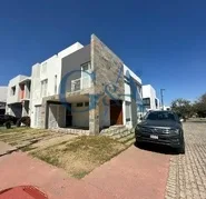CASA EN COTO 9 SOLARES ESTILO MODERNA