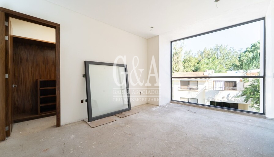 VENTA DE CASA EN VALLE REAL