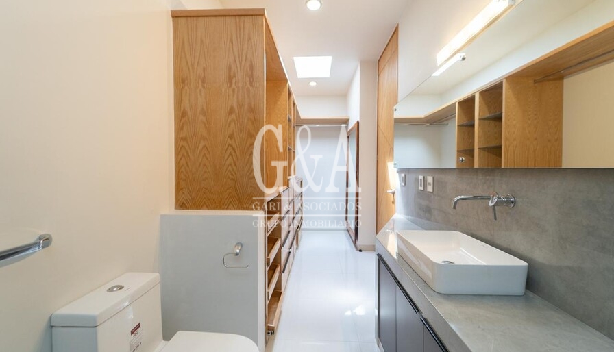 CASA EN VENTA  COTO 2 SOARE