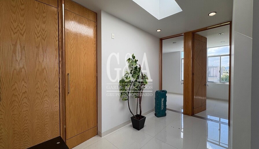 CASA EN VENTA  COTO 2 SOARE