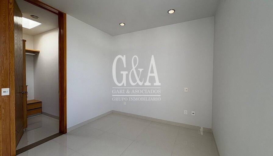 CASA EN VENTA  COTO 2 SOARE