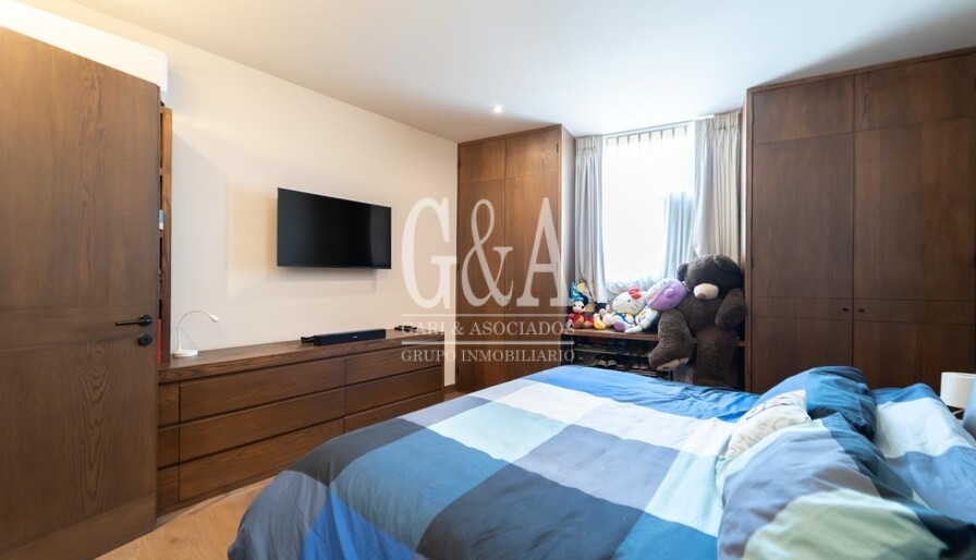 CASA EN VENTA CERCA DEL PARQUE METROPOLITANO