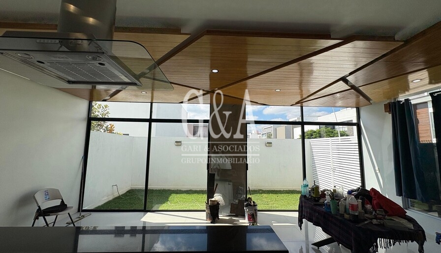 CASA EN VENTA  COTO 2 SOARE