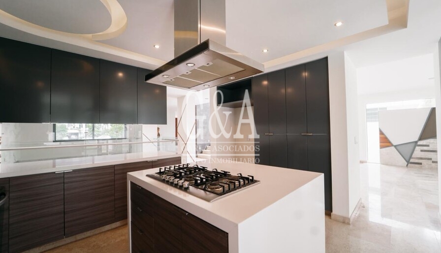 Casa en Venta en Valle Real  San Arturo Norte