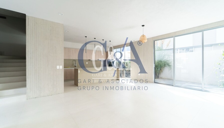CASA EN VENTA SOLARES, SANTILLANA RESIDENCIAL
