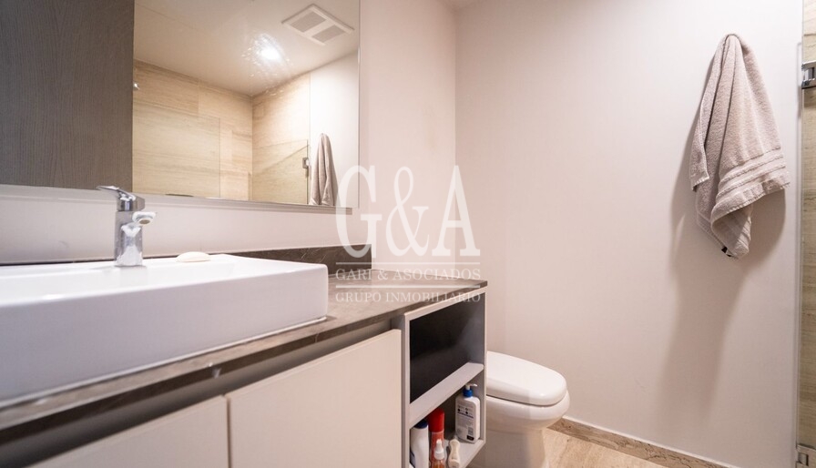 DEPARTAMENTO EN VENTA TORRE EMILE, ZONA REAL.