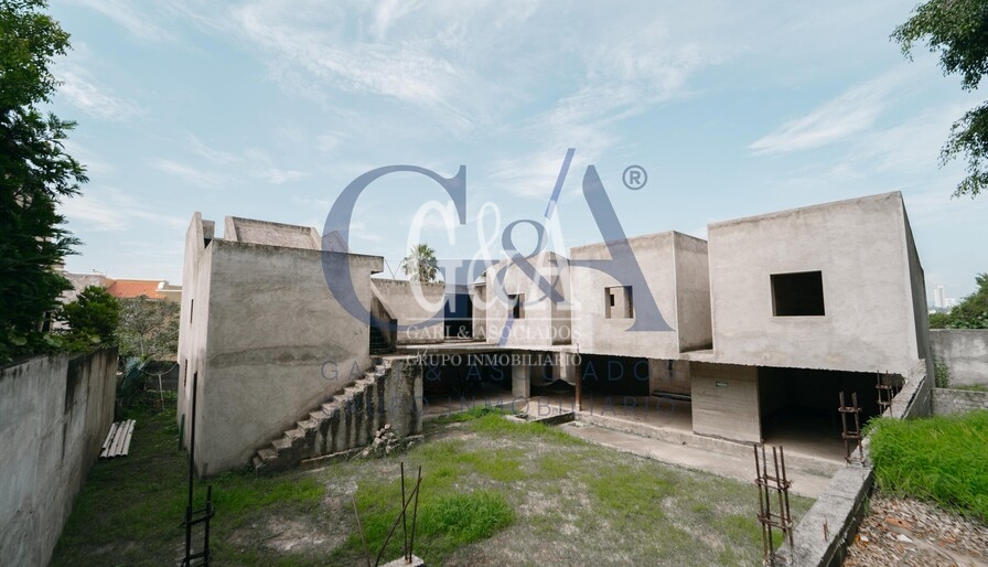 CASA EN VENTA EN VILLA CORAL