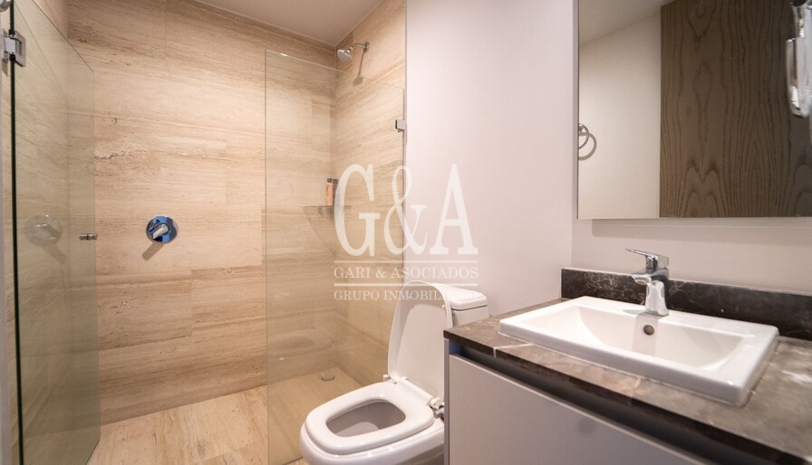 DEPARTAMENTO EN VENTA TORRE EMILE, ZONA REAL.