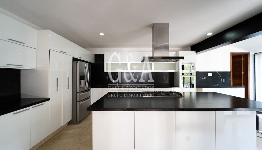 CASA EN VENTA VALLE REAL