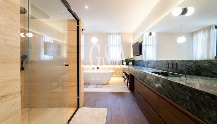 CASA EN VENTA CERCA DEL PARQUE METROPOLITANO