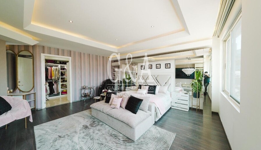 RESIDENCIA DE LUJO EN ZONA DIAMANTE REAL SAN BERNARDO