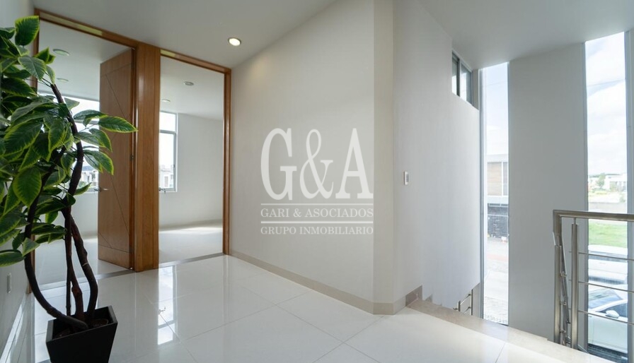 CASA EN VENTA  COTO 2 SOARE