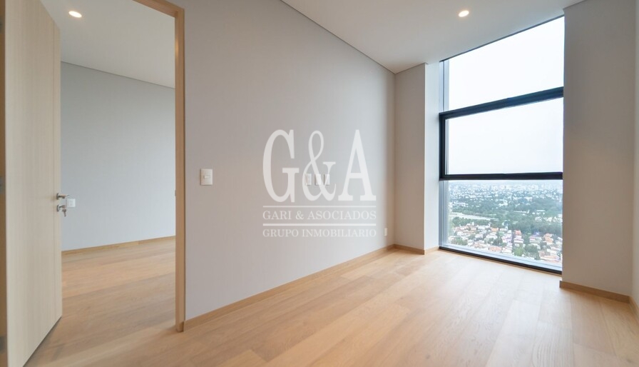 DEPARTAMENTO EN RENTA EN LANDMARK RESERVE