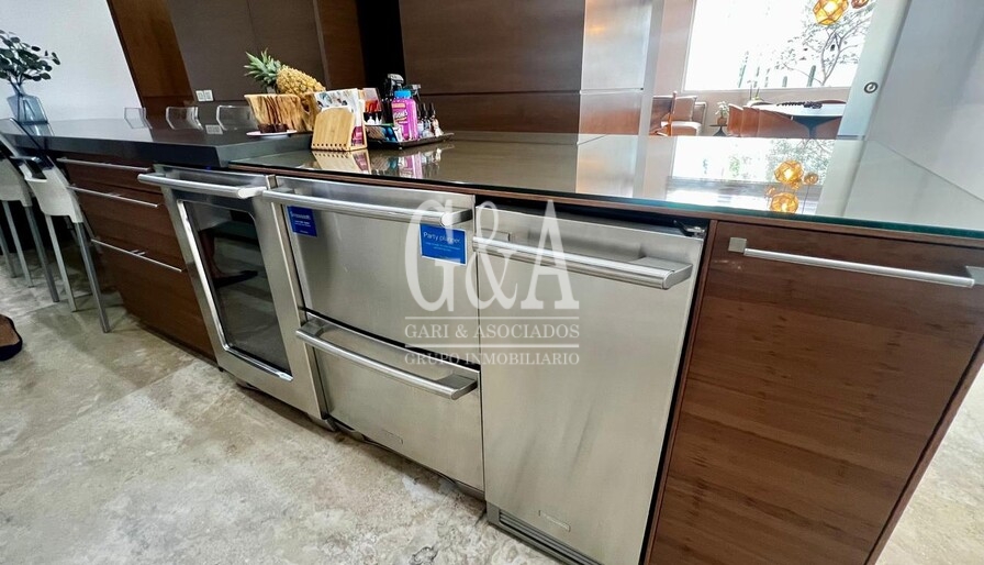 CASA EN VENTA VALLE REAL