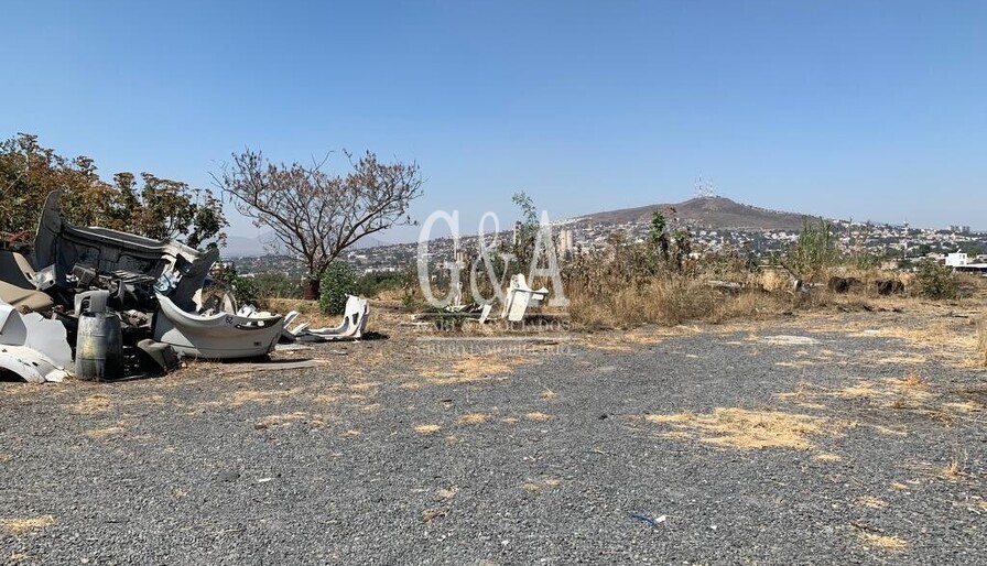 EXCLENTE TERRENO EN TLAQUEPAQUE