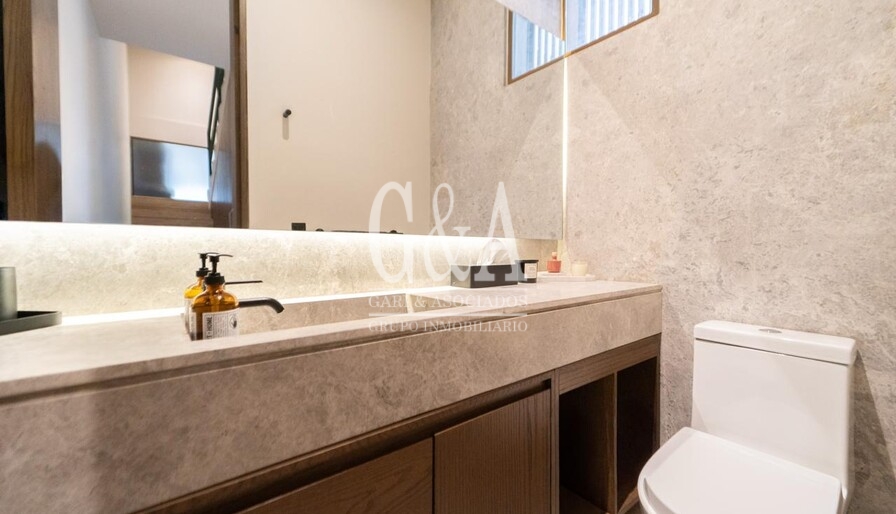 CASA EN VENTA CERCA DEL PARQUE METROPOLITANO