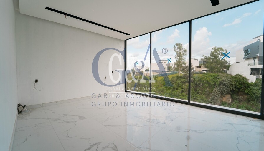 CASA EN VENTA PUERTA LAS LOMAS