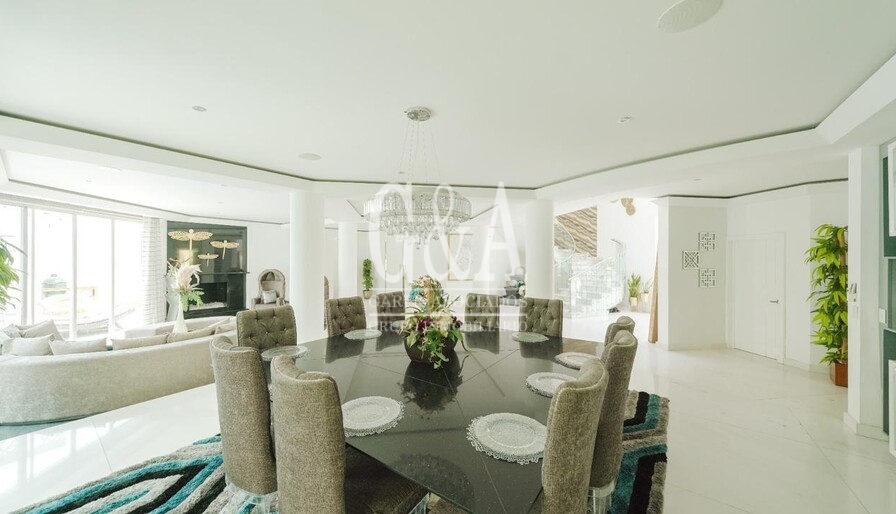 RESIDENCIA DE LUJO EN ZONA DIAMANTE REAL SAN BERNARDO