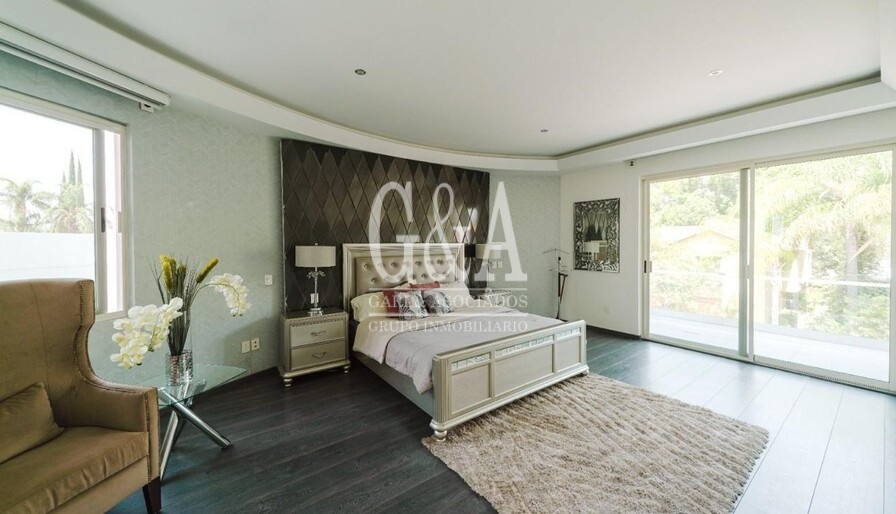 RESIDENCIA DE LUJO EN REAL SAN BERNARDO EN VENTA