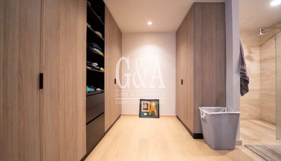 DEPARTAMENTO EN VENTA TORRE EMILE, ZONA REAL.