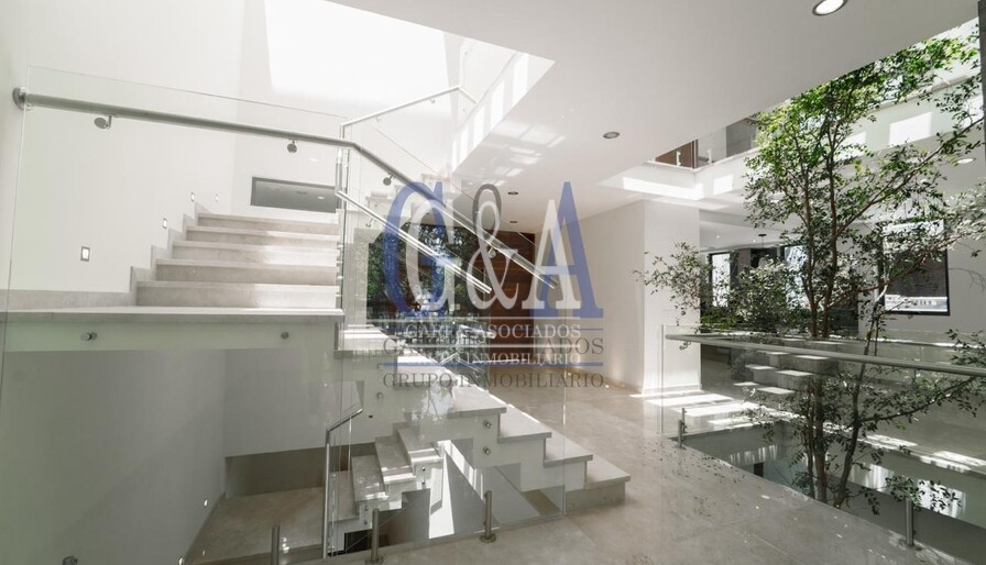 CASA EN VENTA EN COTO VENECIA