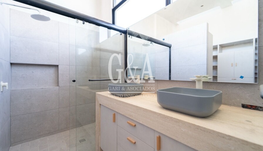 Casa en Venta Muraan | Solares