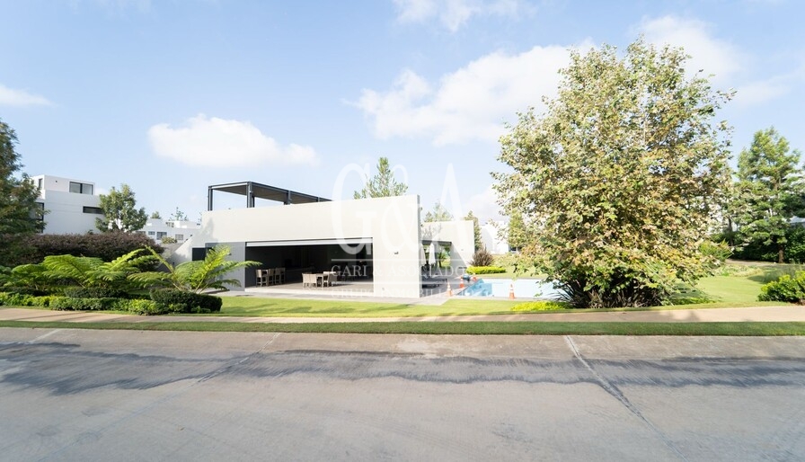 Casa en Venta en Privanza Habitat  Coto Senda, Zapopan