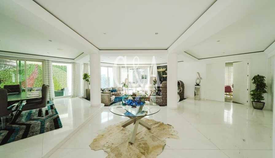 RESIDENCIA DE LUJO EN ZONA DIAMANTE REAL SAN BERNARDO