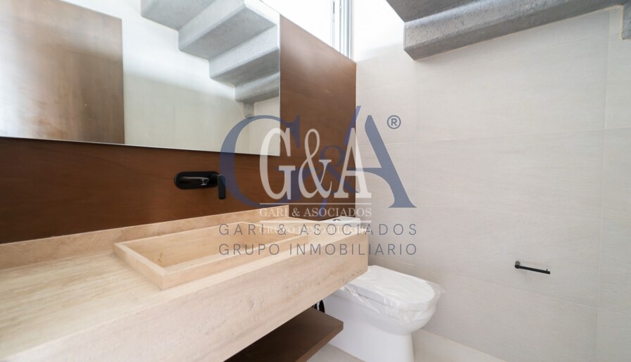 CASA EN VENTA SOLARES, SANTILLANA RESIDENCIAL