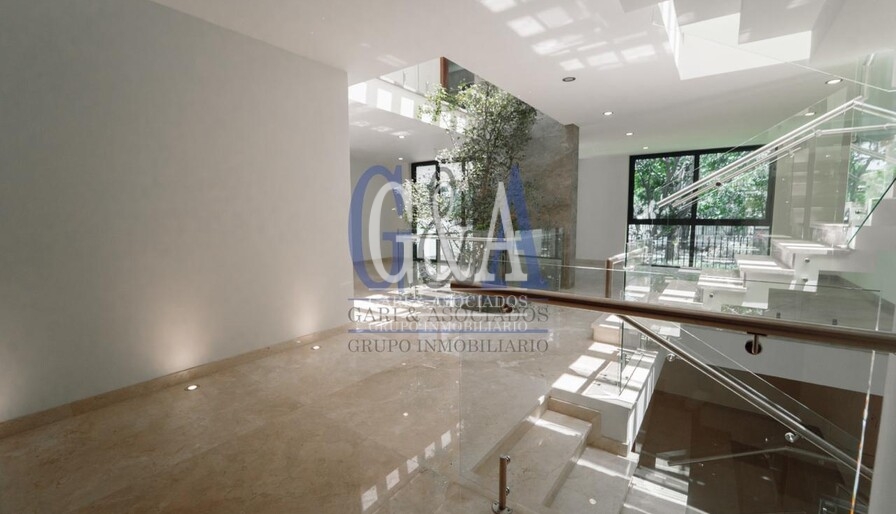 CASA EN VENTA EN COTO VENECIA