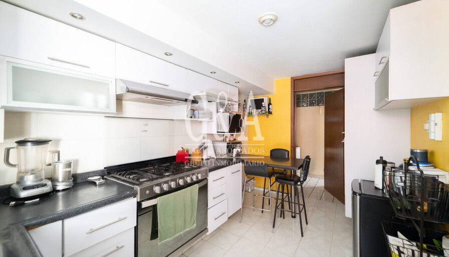 CASA EN VENTA JARDINES DEL BOSQUE