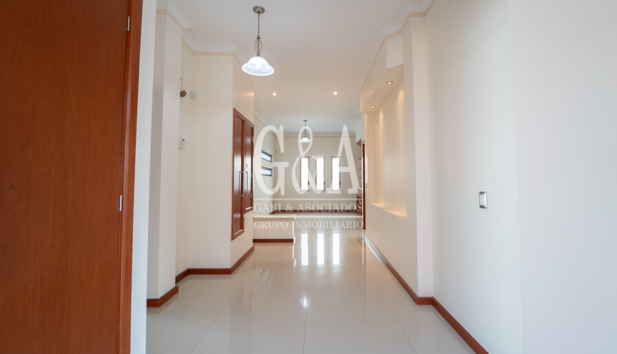 CASA EN VENTA VALLE REAL