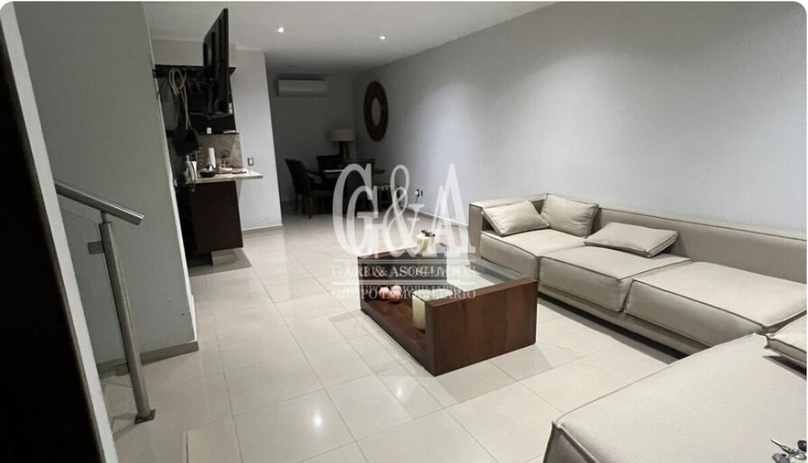 CASA VENTA EN VALDEPEÑAS