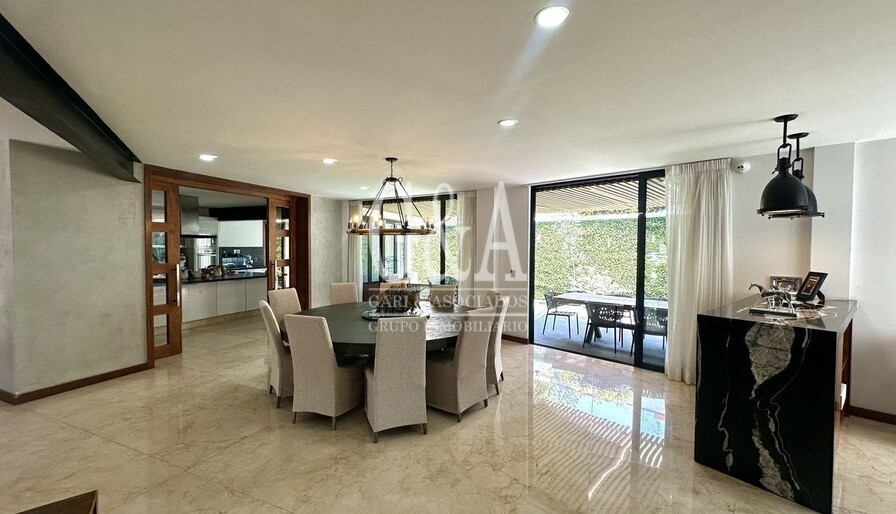 CASA EN VENTA VALLE REAL