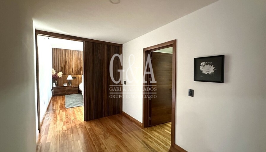 CASA EN VENTA VALLE REAL
