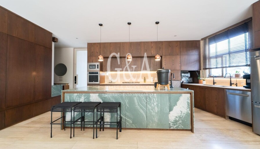 CASA EN VENTA CERCA DEL PARQUE METROPOLITANO