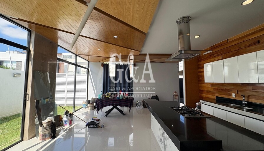 CASA EN VENTA  COTO 2 SOARE