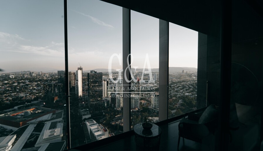 Penthouse en Venta  Torre Hyatt Regency, Zona Andares